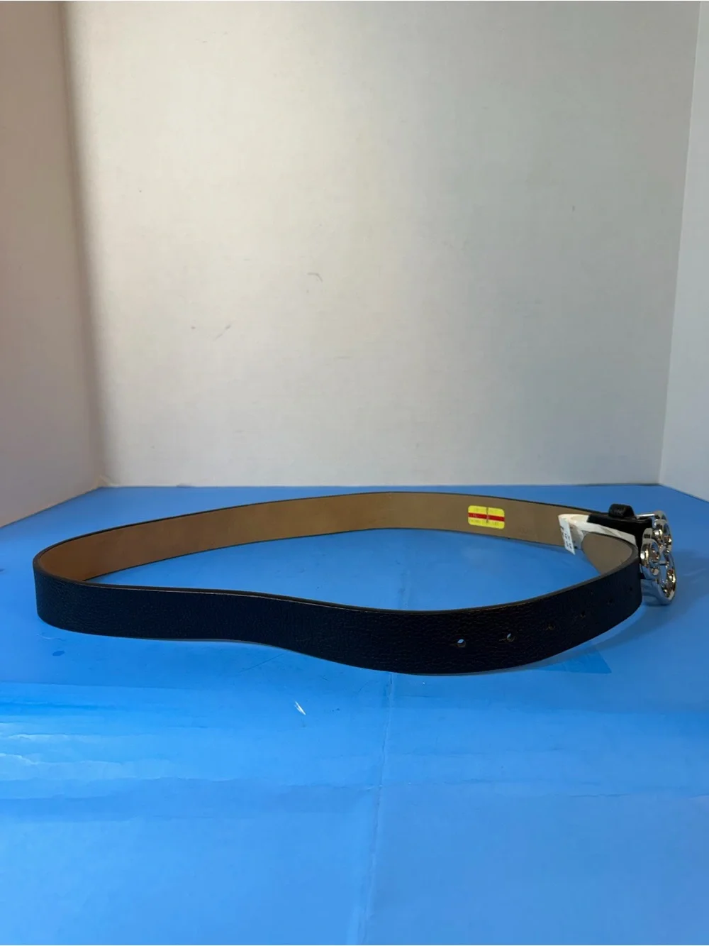 Kohl's Black Leather Belt with Silver Interlocking Ring Buckle